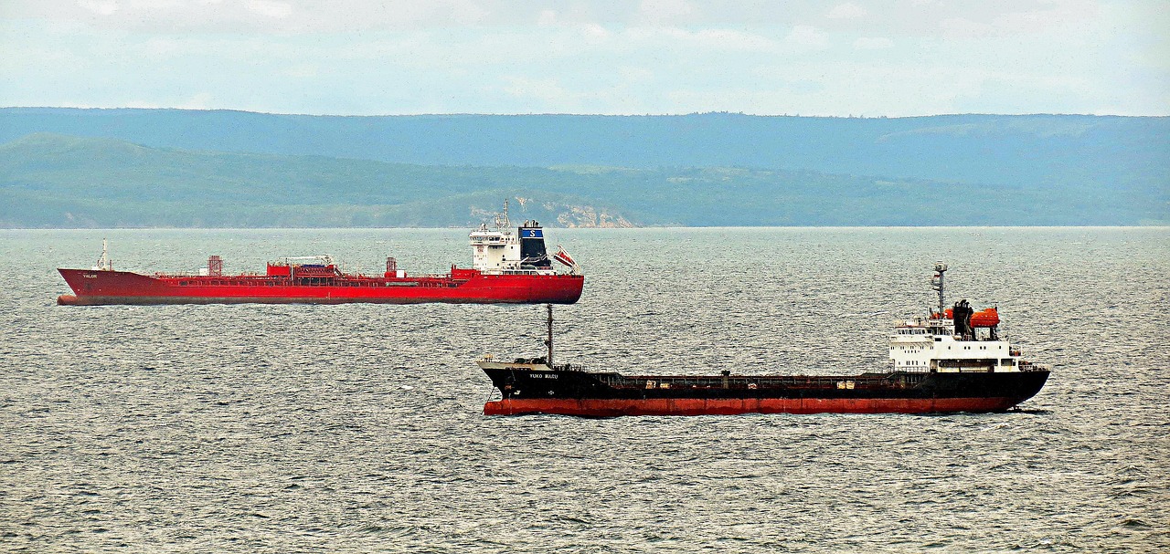 bulk carrier vessel